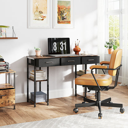 47 Zoll Kleiner Computertisch, Schreibtisch mit Stoffschubladen, Schreibtisch für das Home Office mit einstellbaren Regalen, rustikal braun