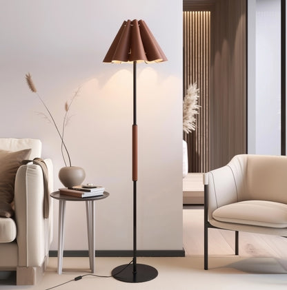 Stehlampe mit Lederlampenschirm, ideal für Wohnzimmer, Schlafzimmer, Büros