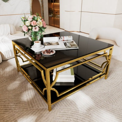 Quadratischer Glas-Couchtisch in 33,5 ,Luxuriöser Geometrischer Metallrahmen, Goldfinish Unteres Regal