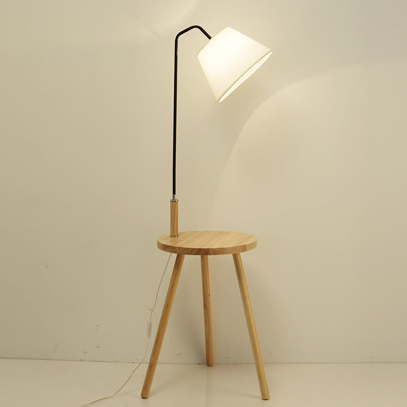 Moderne Minimalistische Wohnzimmer Vertikaler Holztisch Bodenscheinwerfer