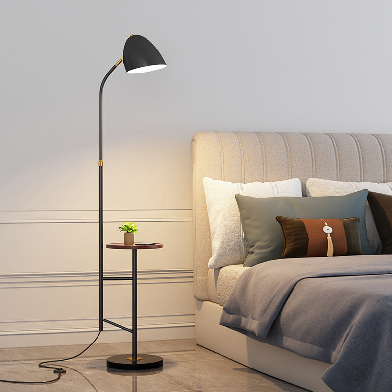 Nordische Stehlampe mit InsUSB kabelloser Ladeleuchte Luxus