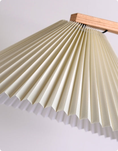 Nordische Stehlampe im Mittelalter-Stil für Schlafzimmer und Sofa