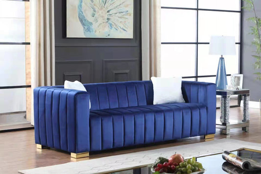 Ein moderner Kanalsofa-Ansatz eines traditionellen Chesterfield, Marineblau, 3-Sitzer