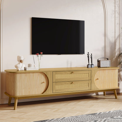Rattan-Fernsehtisch für Fernseher bis 75 Zoll, modernes Bauernhaus-Medienbüfett, Unterhaltungszentrum mit massiven Holzbeinen, TV-Schrank für das Wohnzimmer, Heimkino