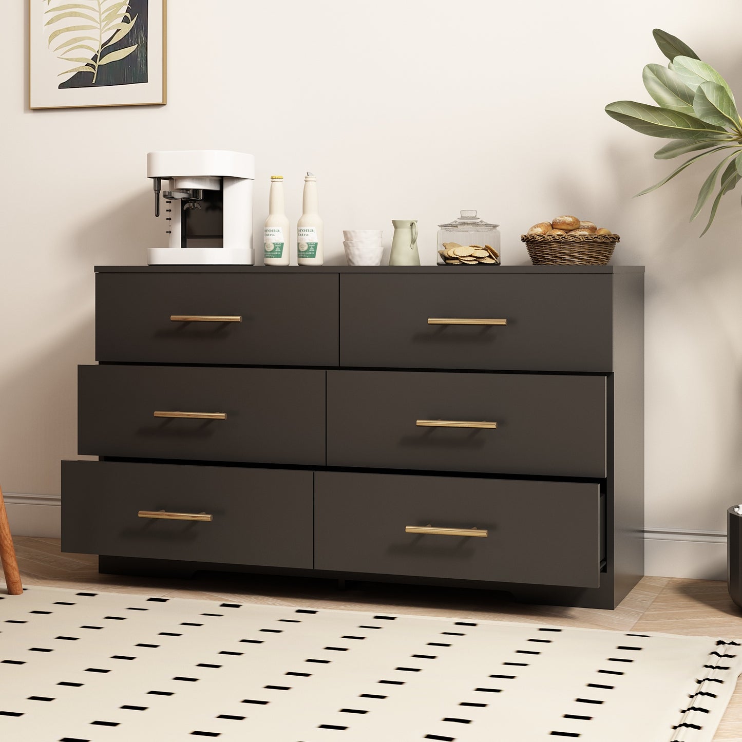 Schwarze große Kommode mit 6 Schubladen und goldenem Griff
