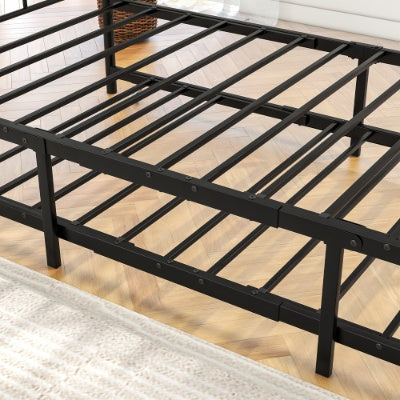 Black Victorian Metal Daybed