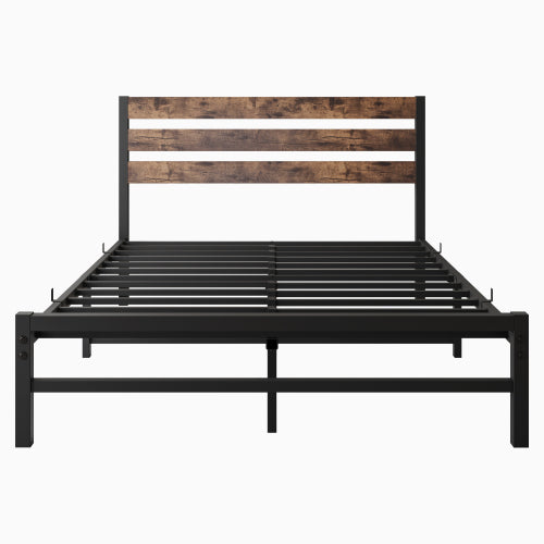 Vollgrößiges Plattform-Bettgestell mit rustikalem Vintage-Holz-Kopfteil, starke Metallleisten stützen die Matratzenunterlage, keine Boxspring-Federkern erforderlich, rustikales Braun