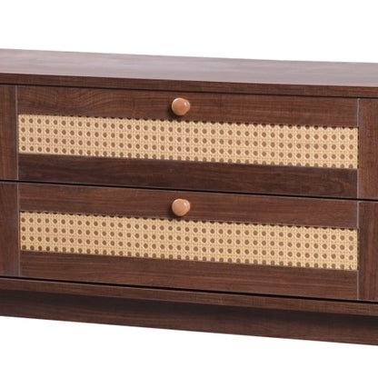 Rattan-Fernsehtisch für Fernseher bis 75 Zoll, modernes Bauernhaus-Medienkonsole, Unterhaltungszentrum mit massiven Holzbeinen, TV-Schrank für das Wohnzimmer, Heimkino