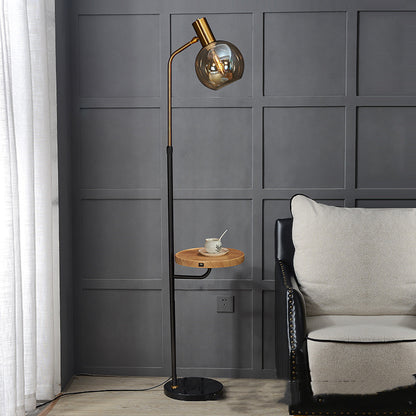 Nordisches Luxus-Sofa-Seiten-Bodenleuchte Kreativ Persönlich
