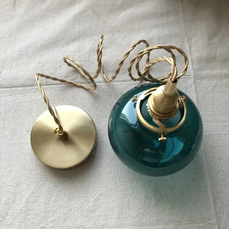 Decorbites™ Glas-Kugelleuchte: Nordisch moderne LED-Lampe für Schlafzimmer und Badezimmer