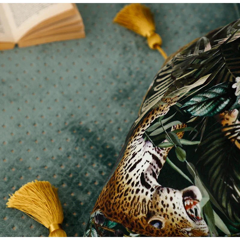 Decorbites™ Besticktes Leopardenkissenbezug in Retro Grünem Samt für luxuriöses Wohnzimmer