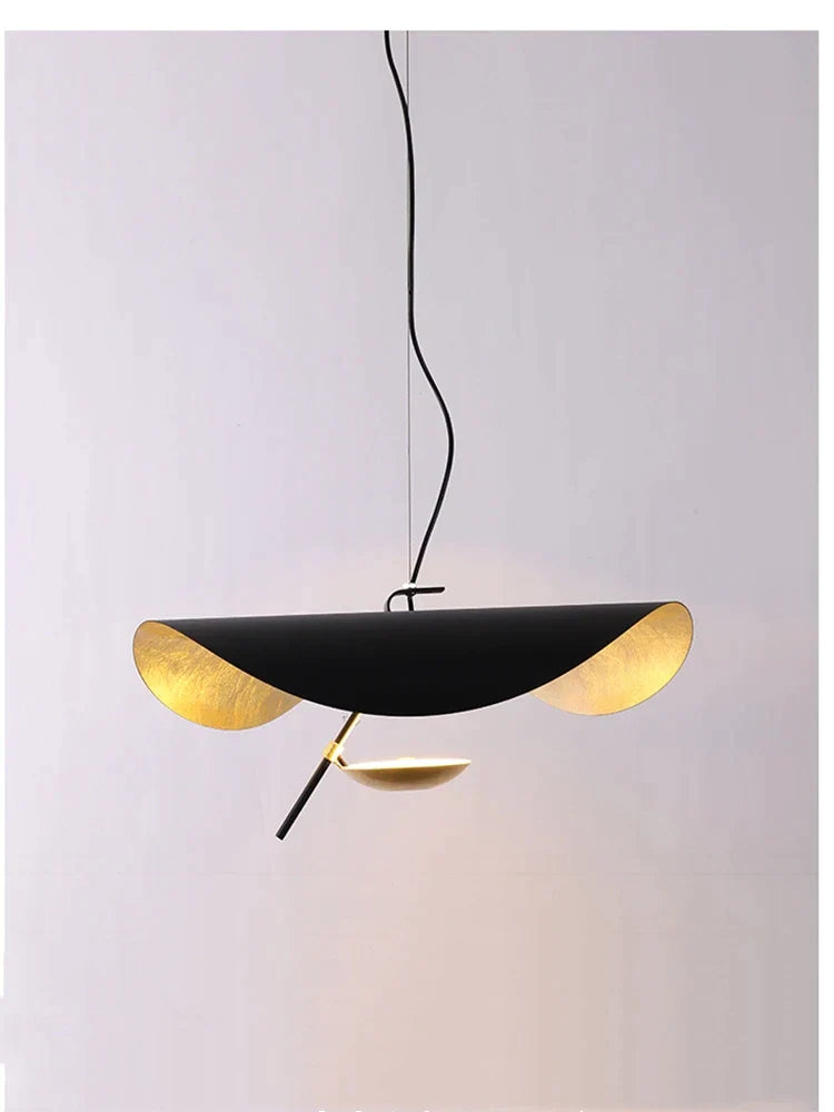 Decorbites™ Lederarm-Manta-Hängeleuchte - Industrielles Retro-Design, Weiß & Schwarz.