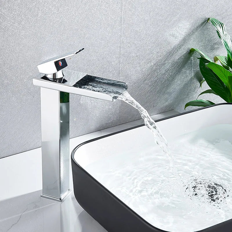 Decorbites™ Gold Beckenarmatur Einhebelmischer Armatur Heißes und Kaltes Wasser Badezimmer Waschtischarmatur