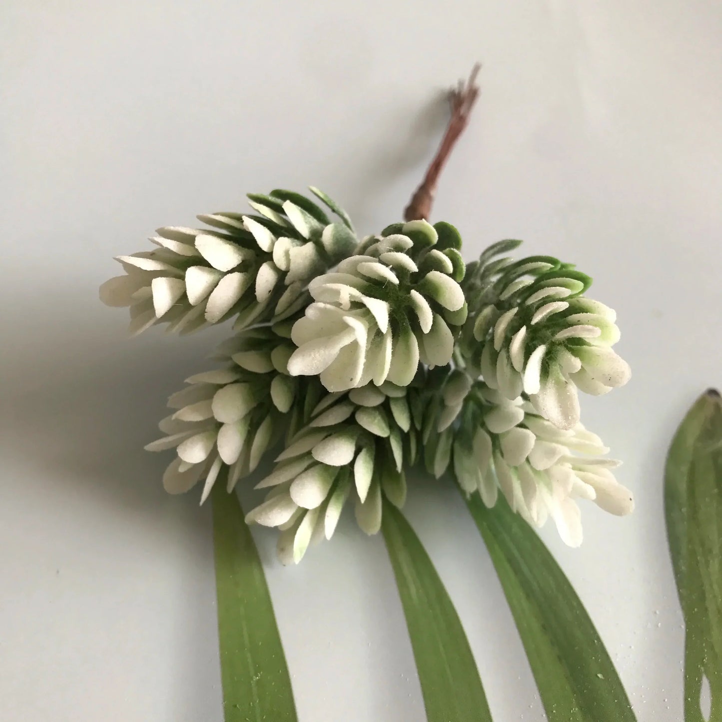 DecorBites™ Greenery Berry Stamen Bundle for DIY Christmas Decor & Gift Wrapping