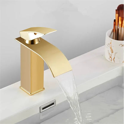 Decorbites™ Gold Wasserfall Beckenarmatur: Messing Badezimmer Mischbatterie, Heiß-Kalt Waschbeckenarmatur