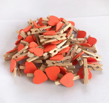 Decorbites™ 50er-Pack Romantische Herzförmige Holzclips für Heimdekoration und Partys