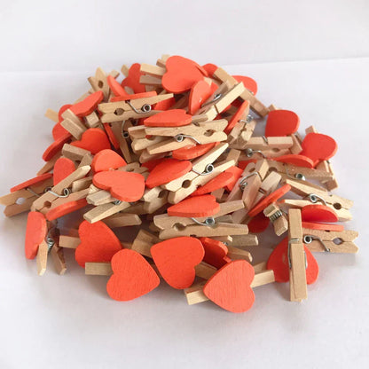Decorbites™ 50er-Pack Romantische Herzförmige Holzclips für Heimdekoration und Partys