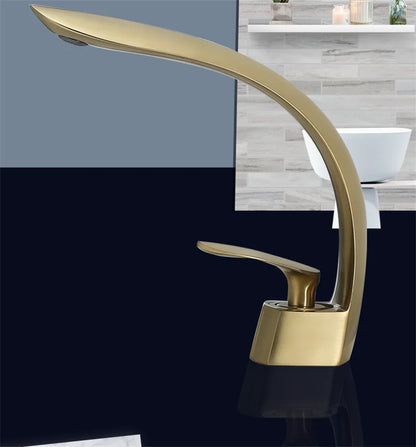Decorbites™ Gebürsteter Gold Waschbeckenarmatur: Einhebel-Wasserfall-Mischbatterie für das Badezimmer