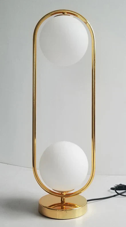Decorbites™ Goldener Körper Glas LED Schreibtischleuchte - Modernes Nordisches Art Deco Design