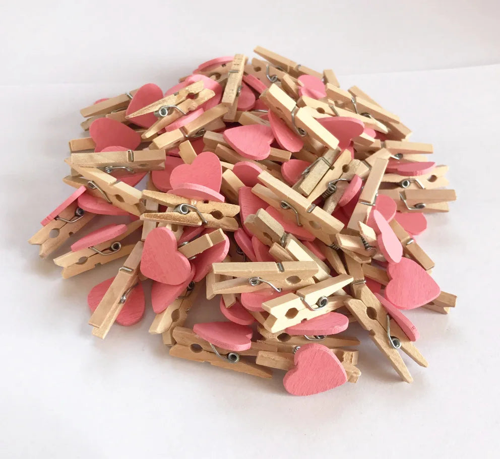 Decorbites™ 50er-Pack Romantische Herzförmige Holzclips für Heimdekoration und Partys