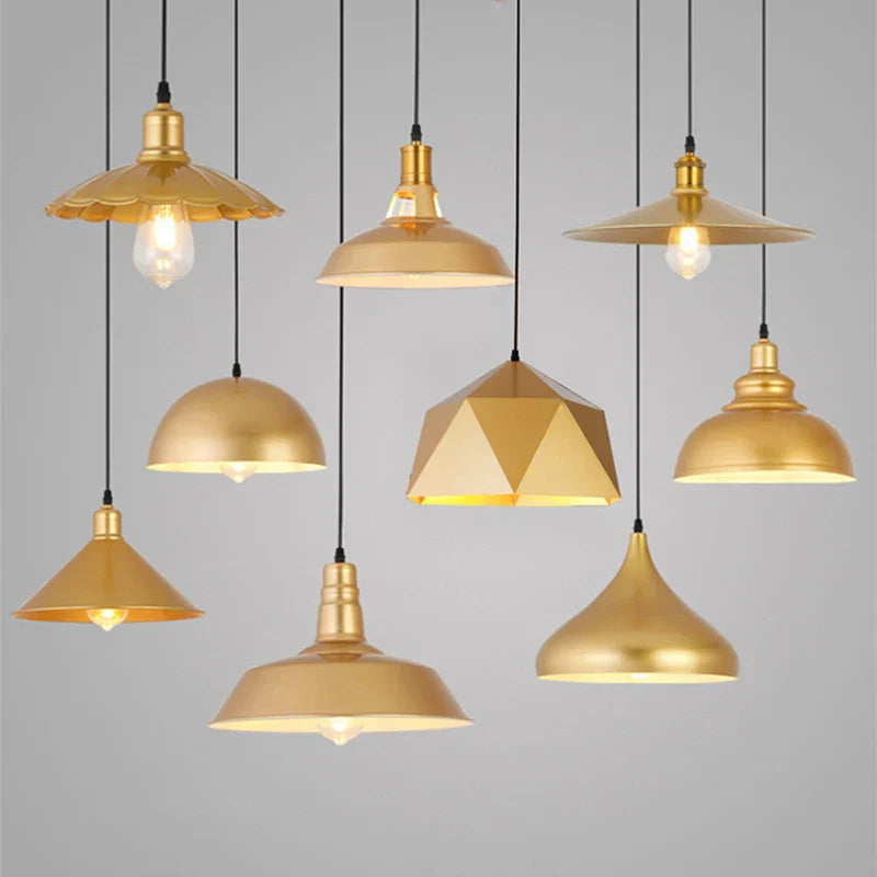 Decorbites™ Gold-Schmiedeeisen-Kronleuchter-Hängeleuchte, E27 LED, nordisch-retro Stil