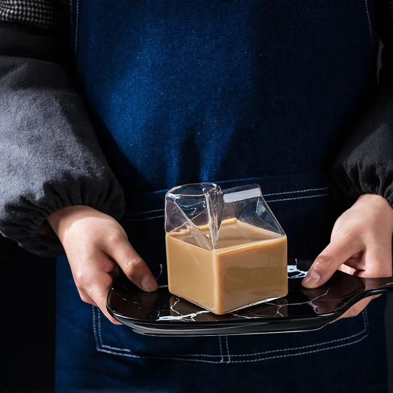 Decorbites™ Kreative Milchbox-Glasbecher - 250 ml | Süßes transparentes Trinkgeschirr für Saft und Kaffee