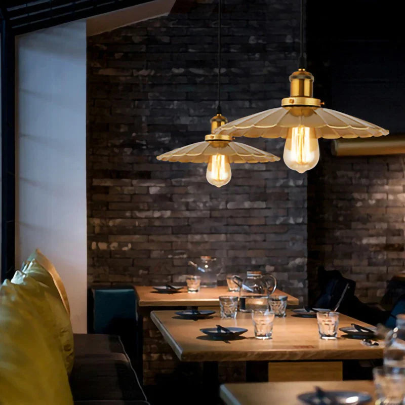 Decorbites™ Gold-Schmiedeeisen-Kronleuchter-Hängeleuchte, E27 LED, nordisch-retro Stil