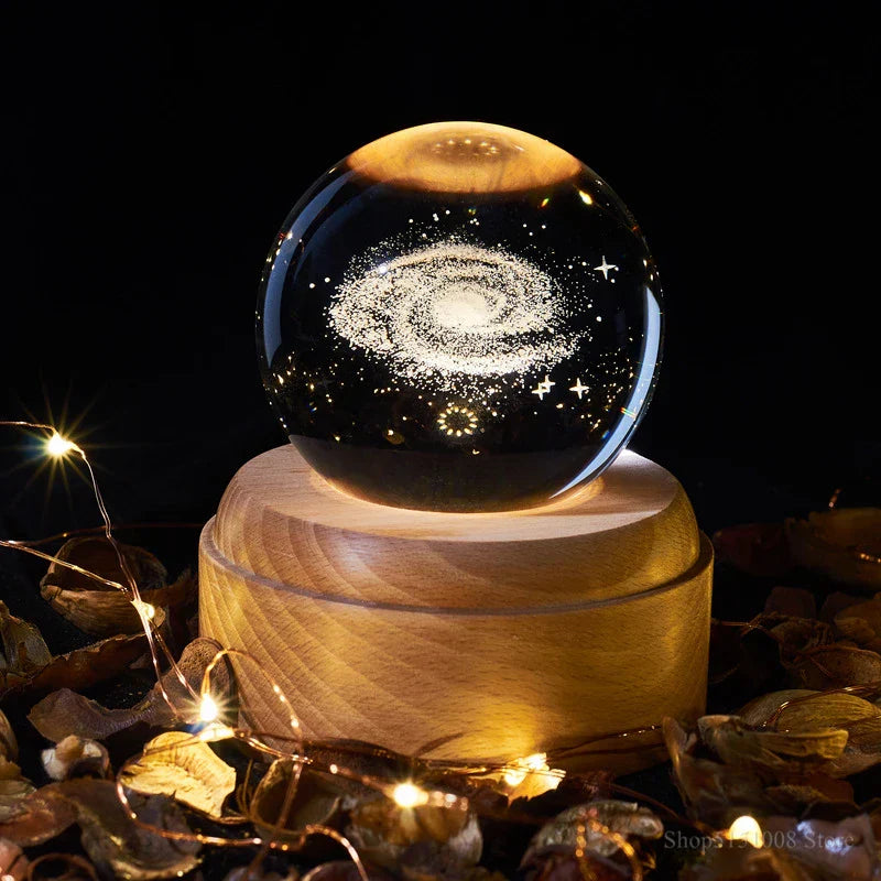 Decorbites™ Kristallkugel-Nachtleuchte USB-Musikbox Universen-Globus 3D-Lampe