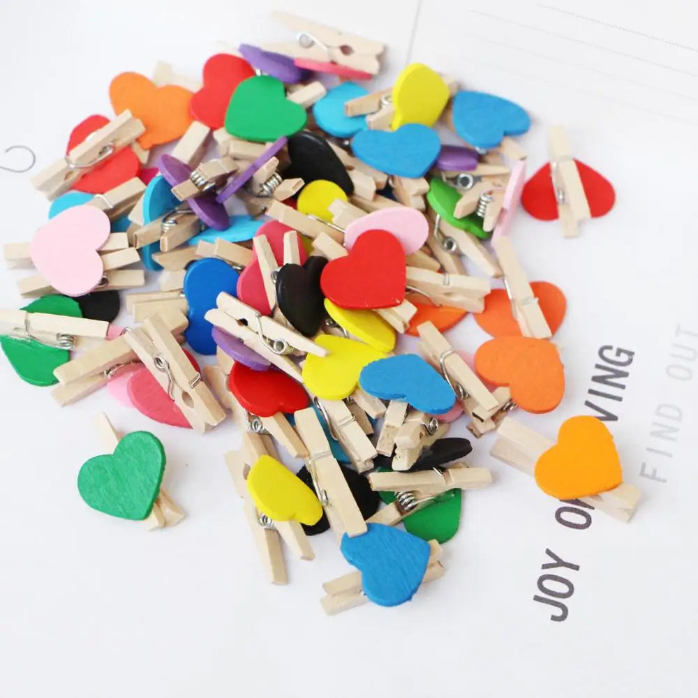 Decorbites™ 50er-Pack Romantische Herzförmige Holzclips für Heimdekoration und Partys