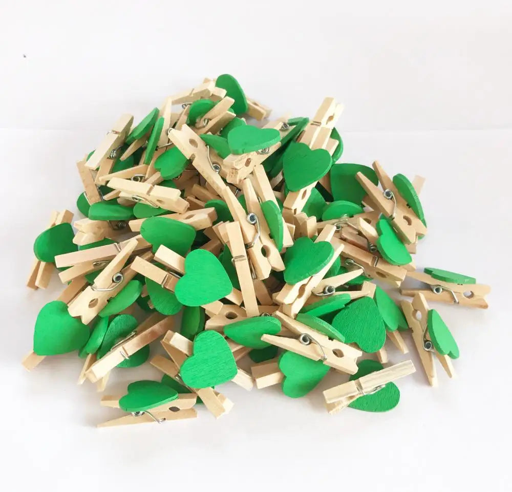 Decorbites™ 50er-Pack Romantische Herzförmige Holzclips für Heimdekoration und Partys