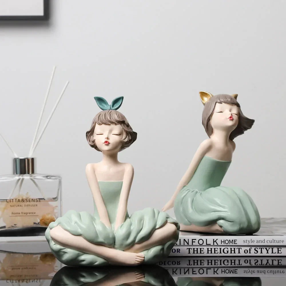 Decorbites™ Schleifenmädchen-Figur: Moderne nordische Charakterskulptur mit Aufbewahrungsbox