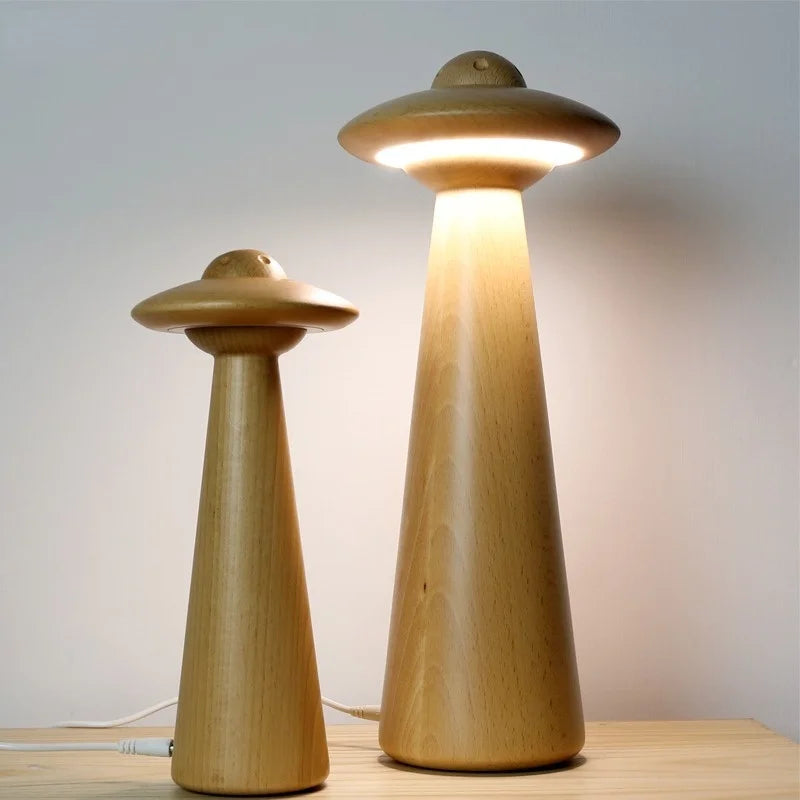 Decorbites™ Kinder-UFO-Holz-LED-Tischleuchte: Modern, dimmbar, Cartoon-Design, ideal für das Kinderzimmer