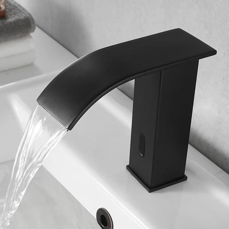 Decorbites™ Gold Sensor-Wasserfall-Waschtischarmatur Automatisch Berührungslos Heiß-Kalt-Mischer Badezimmer