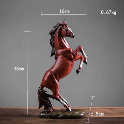 Decorbites™ Pferdestatue: Moderne Kunst Harz-Figur für die Dekoration von Zuhause/Büro, 36 cm Skulptur Regenzierde