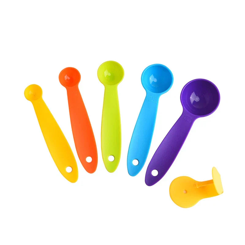 Plastic Measuring Cups Set