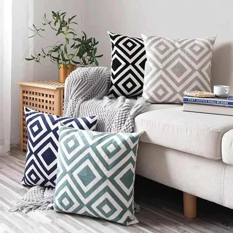 Decorbites™ Geometrisch Besticktes Kissenbezug Grau Schwarz Blau Quadratisches Sofakissen 45x45cm