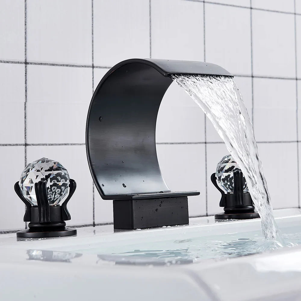 Decorbites™ Kristall-Wasserfall-Waschbeckenarmatur mit breitem Auslauf für Badezimmerwaschbecken – Heiß und Kalt
