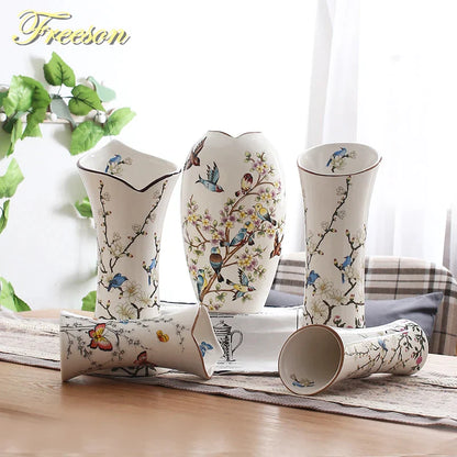 Decorbites™ Vogel Schmetterling Porzellan Vase: Britische ländliche Keramik Blumendekoration