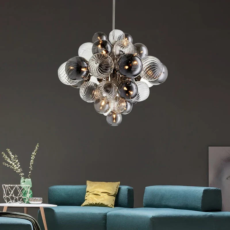 Decorbites™ Glasgloben-LED-Kronleuchter: Nordischer Luxus-Metall-Hängeleuchter für das Wohnzimmer