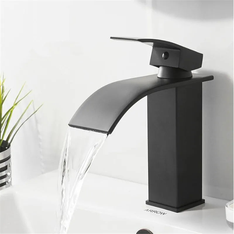 Decorbites™ Gold Wasserfall Beckenarmatur: Messing Badezimmer Mischbatterie, Heiß-Kalt Waschbeckenarmatur