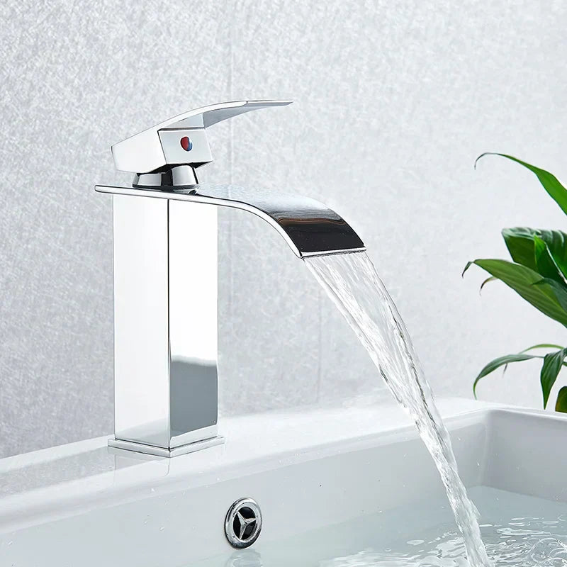 Decorbites™ Schwarze Messing Badezimmer Wasserfall Waschbecken Armatur Heiß-&Kalt Mischer Waschtisch Hahn Deckenmontiert