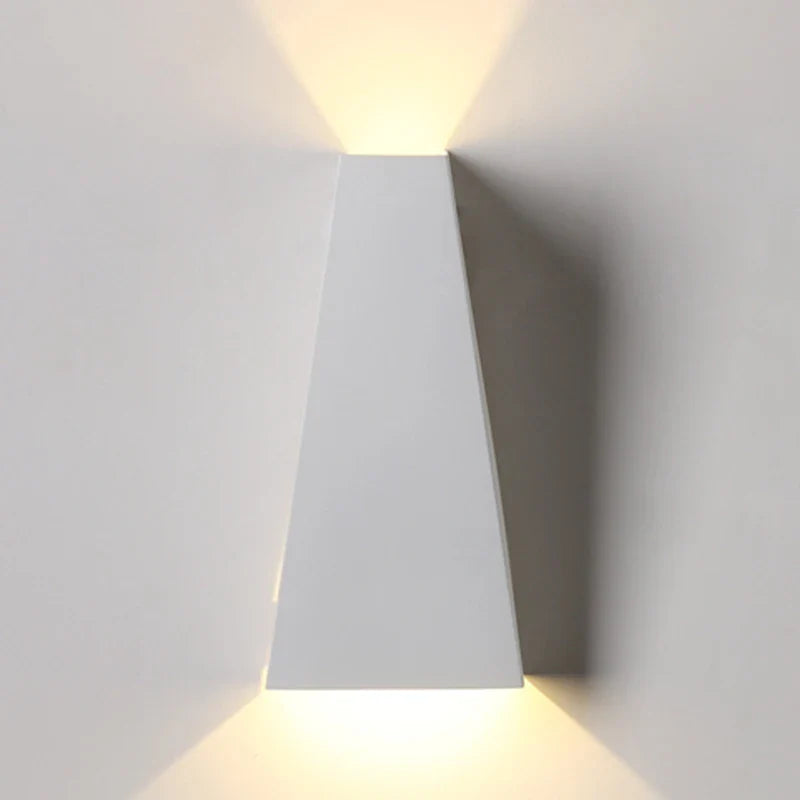 Decorbites™ Doppeltköpfige 10W LED Wandlampe für Schlafzimmer und Eingangsbereich, wasserdichte moderne Außenarmatur