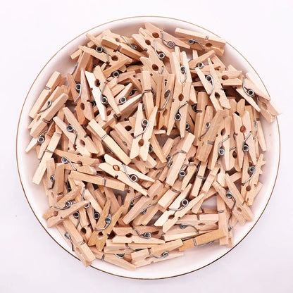 Decorbites™ 50er-Pack Romantische Herzförmige Holzclips für Heimdekoration und Partys