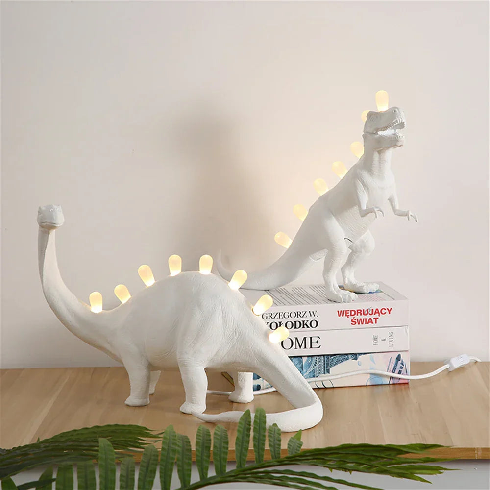 Decorbites™ Dino-LED-Schreibtischlampen – Jurassic-Schlafzimmer-Bronto T-Rex Harz-Dinosaurier-Heimdekoration-Beleuchtung