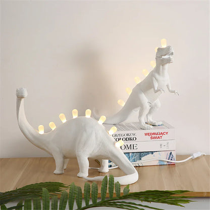 Decorbites™ Dino-LED-Schreibtischlampen – Jurassic-Schlafzimmer-Bronto T-Rex Harz-Dinosaurier-Heimdekoration-Beleuchtung