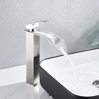 Decorbites™ Gold Beckenarmatur Einhebelmischer Armatur Heißes und Kaltes Wasser Badezimmer Waschtischarmatur