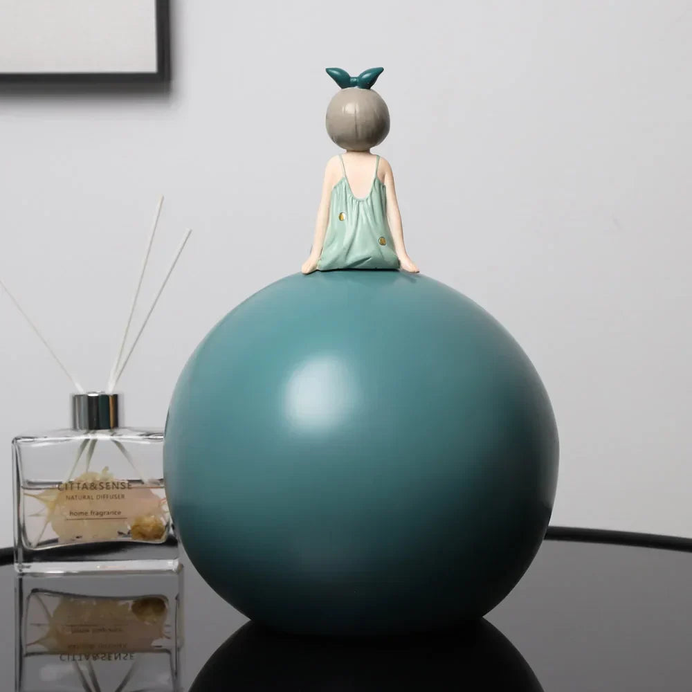 Decorbites™ Schleifenmädchen-Figur: Moderne nordische Charakterskulptur mit Aufbewahrungsbox