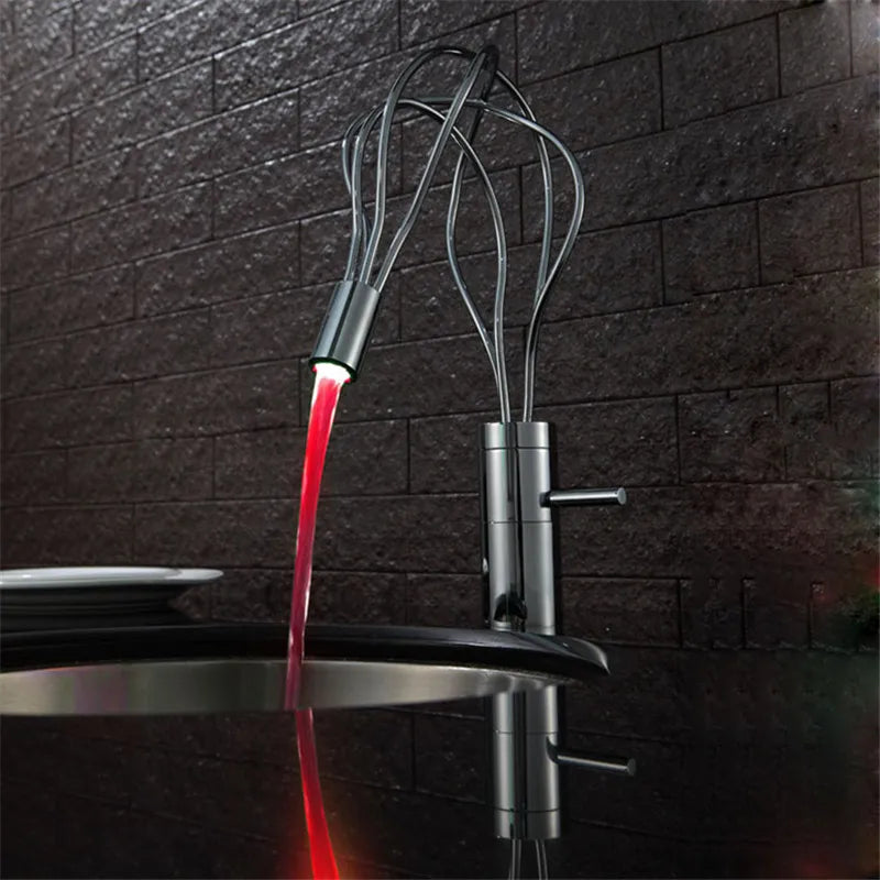 Decorbites™ LED-Wasserfall-Waschbeckenarmatur Chrom Einhebelmischer