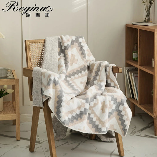 Decorbites™ Gestrickte Geometrische Quilt-Decke – Weiche & Gemütliche Heimdekoration-Decke