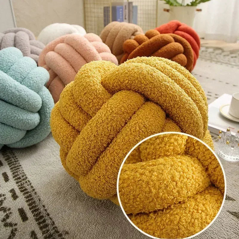 Lamb Fleece Knotted Pillow